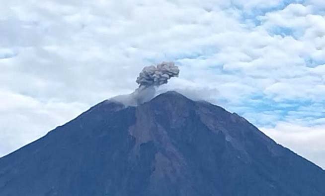 erupsi_gunung_semeru